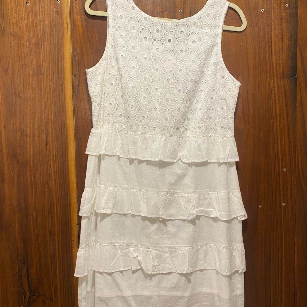 NWT BoutiqueWhite Eyelet Ruffle Dress Size L